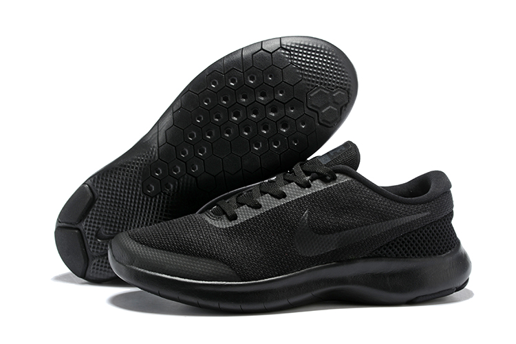 Nike Flex Experience RN7 All Black Shoes